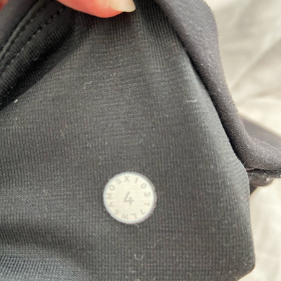 Lululemon leggings - Picture 4 of 4